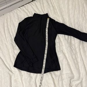 Half zip define jacket